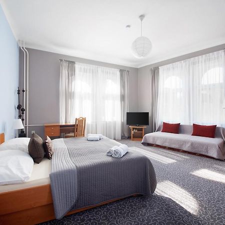 Hotel City Bell Praha Bagian luar foto