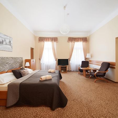 Hotel City Bell Praha Bagian luar foto
