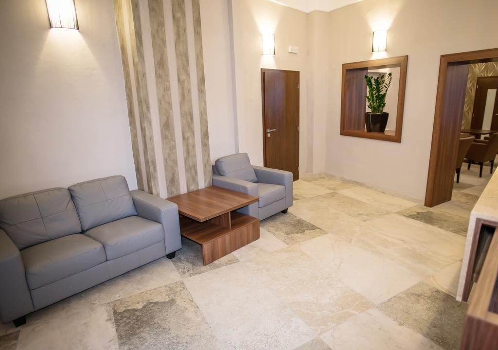 Hotel City Bell Praha Bagian luar foto