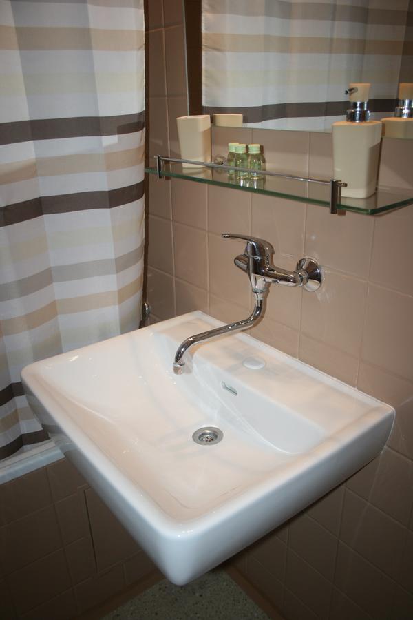 Hotel City Bell Praha Bagian luar foto