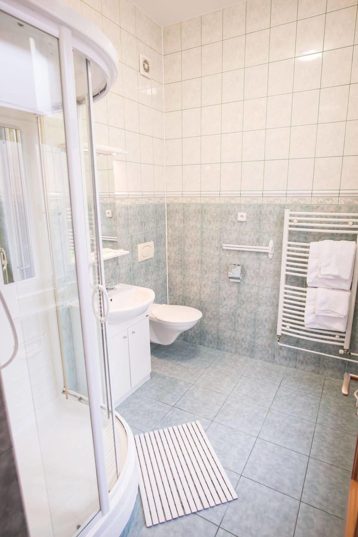 Hotel City Bell Praha Bagian luar foto